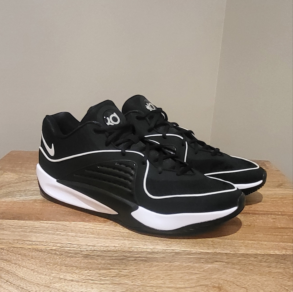 Nike Men's KD 16 (NWB)